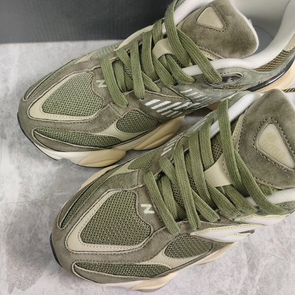 New Balance 90/60 'Dark Camo Dark Olive - Picture 3 of 9